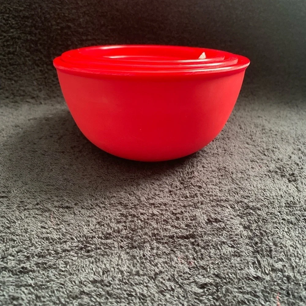 NWOT Red Melamine Nesting Measuring Bowls, Set of 5, 1/8 - 2 Cups